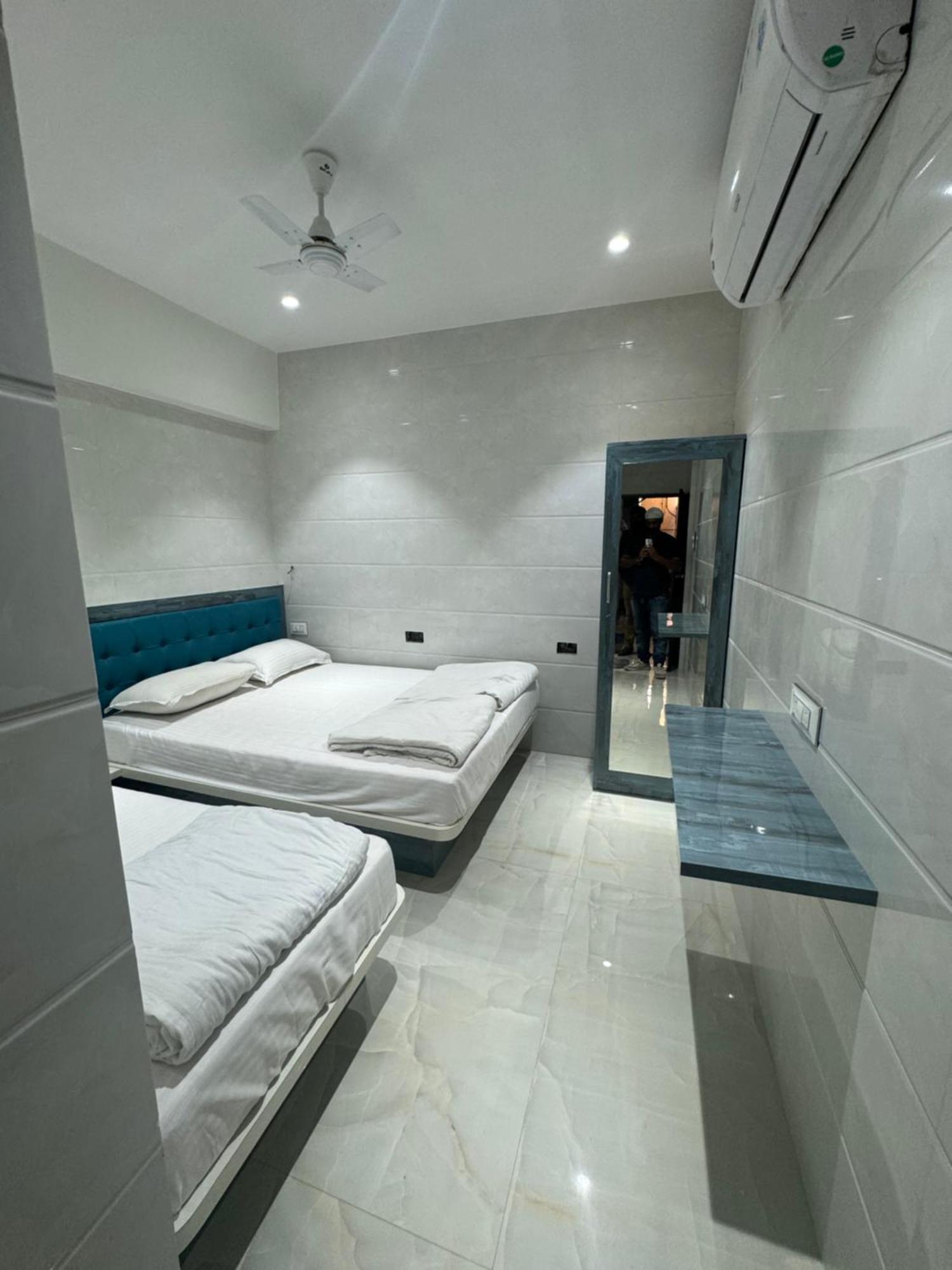 Backpackers Villa 뭄바이 외부 사진