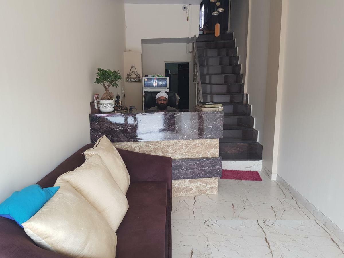 Backpackers Villa 뭄바이 외부 사진